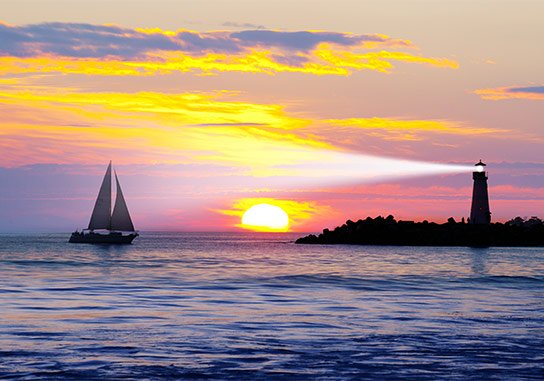 Santa Cruz Breakwater Lighthouse