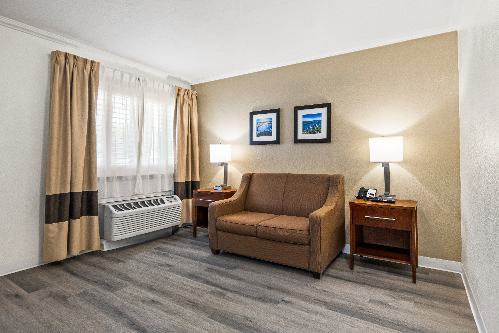 Comfort Inn Santa Cruz Gallery - Interior